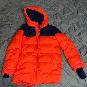 Lands end coat size 12. Only worn a few times. Brand new condition.